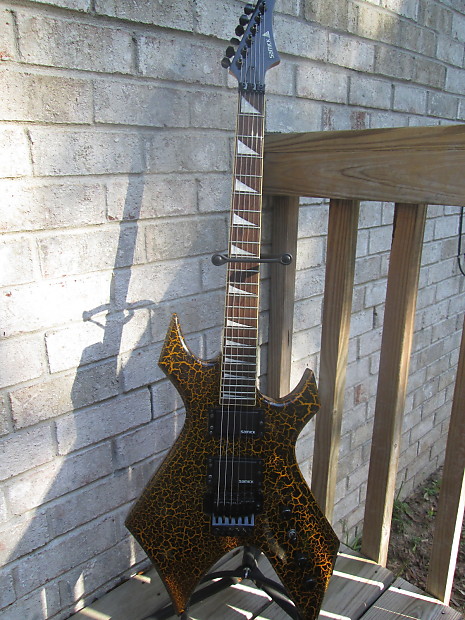 Samick Warlock Black/Yellow Crackle | Reverb