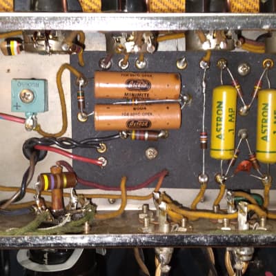 Fender Bassman Tweed amplifier image 17