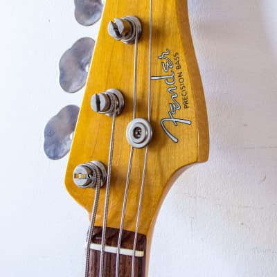 Fender Japan '62 Reissue Precision Bass Dimarzio Collection