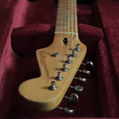 Rizzato's®️ Handmade '50s Stratocaster® Two Tone Sunburst Relic Finish | Case Included image 10