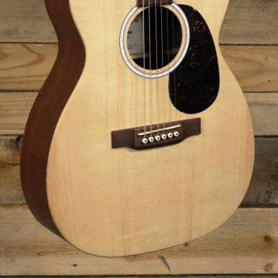 Martin 00-X2E Acoustic/Electric Guitar Natural w/ Gigbag for sale