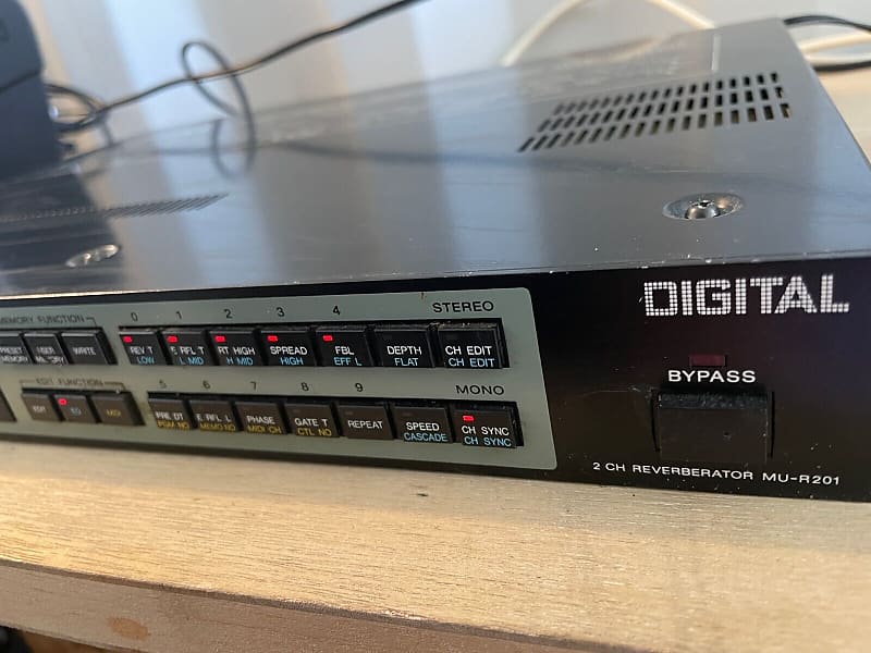Sony MU-R201 1980`s digital reverb BK delay