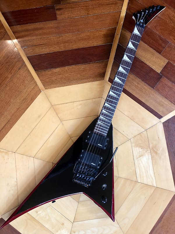 ORIGINAL - Jackson Randy Rhoads Flying V Electric Guitar 24