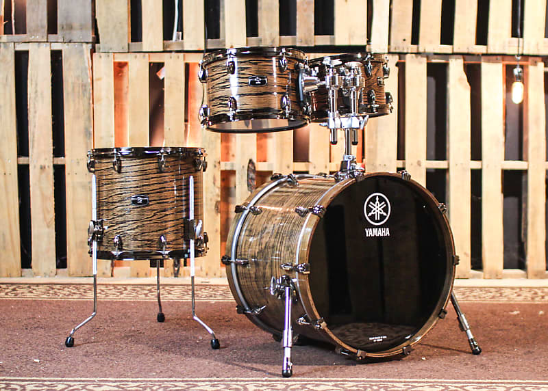 Yamaha Live Custom Hybrid Oak Uzu Natural Drum Set - 20x16, 10x7, 12x8, 14x13 image 1