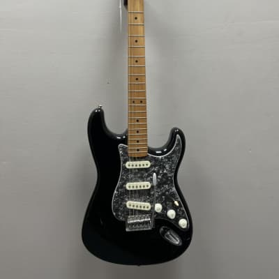 Fender Stratocaster 1994-1995 - Black image 2