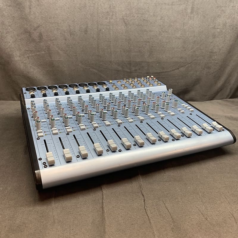【ジャンク】ALESIS ミキサー MULTIMIX 16 FIREWIRE Alesis MultiMix 16 USB 16-Channel Mixer | Reverb Canada