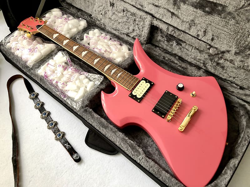 🌸Pink Spider 🌸1990 Tony Smith Smack 副廠牌 hide Pink Mockingbird signature  model MG X 300 电吉他 Guitar。(新品同樣) 松本秀 Burny FERNANDES MG -70x 80x 280x  115cgr 