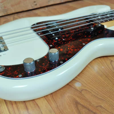 2003 Fender American Vintage '62 Precision Bass Olympic White With OHSC & Case Candy Free Shipping image 10