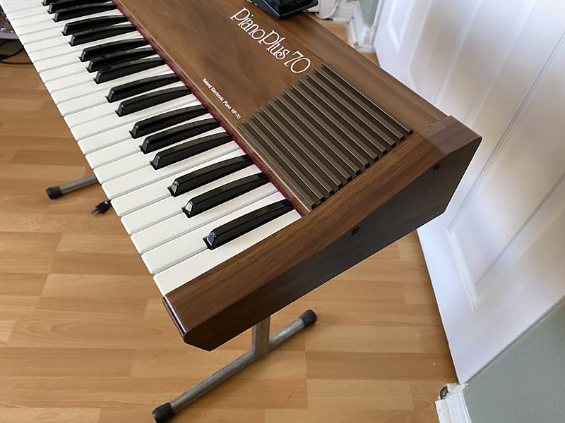 鍵盤楽器 Roland HP-70 Piano Plus 70 ローランド Roland HP-70 Piano Plus 70 Electric 電子ピアノ