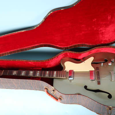 1950's-60's Silvertone Aristocrate Model 1365 Silver Electric Guitar image 2