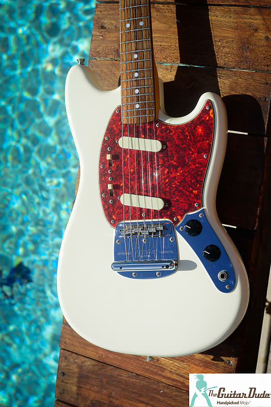 Fender Mustang '65 Vintage Reissue Olympic White Nitro Lacquer 