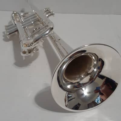 Getzen Eterna Severinsen Model Silver Bb Trumpet, Bach3C,  and  case 1964-1967 Silver Plate image 12