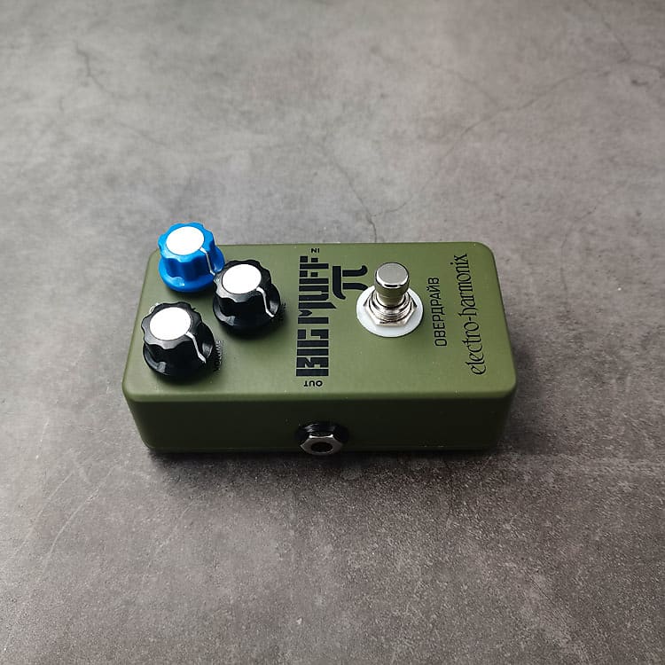 新作人気 Muff Big Russian Green Electro-Harmonix Pi War Civil OSNFX - ギター