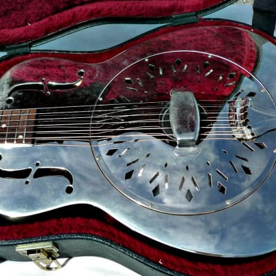Rogue Classic Brass Body Roundneck Resonator Guitar with Custom Installed Pickup and Hardshell Case - PV MUSIC Inspected Setup and Tested - Plays / Sounds / Looks Great image 4