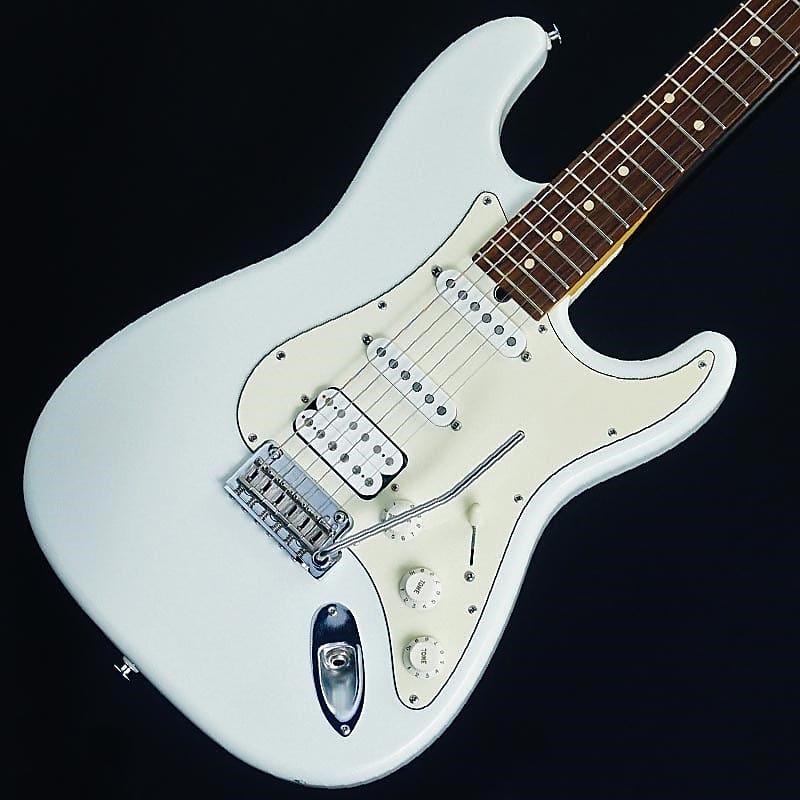 人気ブランドの エレキギター Suhr Pro series C1 Olympic White 