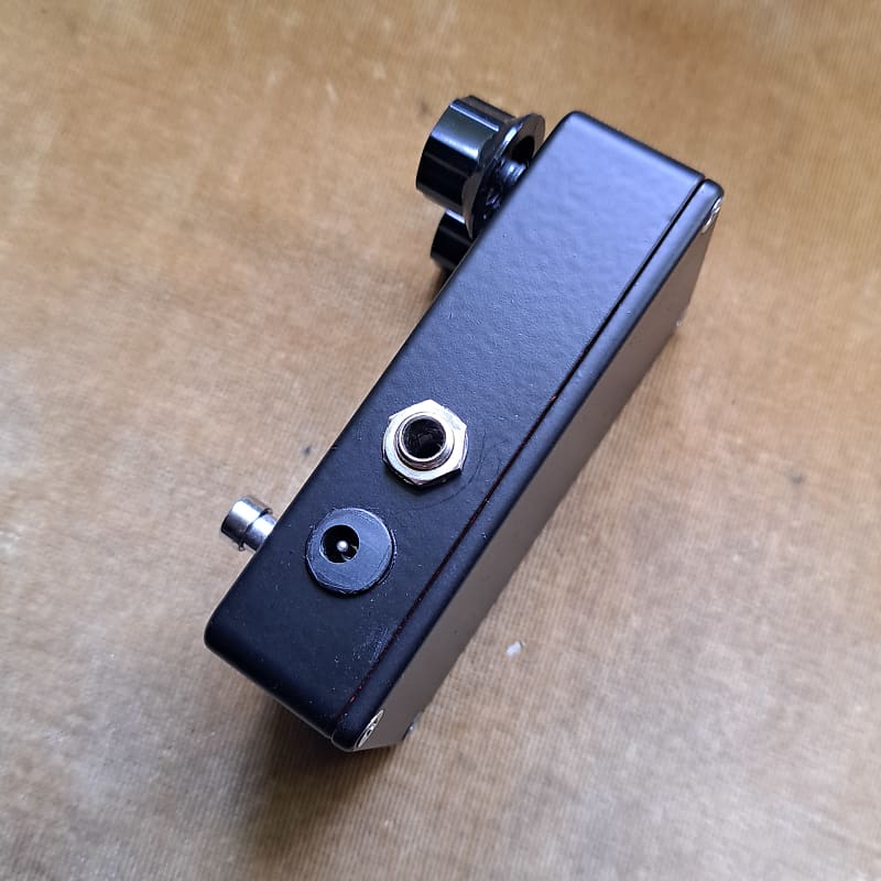 Devi Ever Hyperion Fuzz Clone Handwired | Reverb