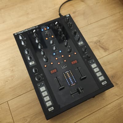 Native Instruments Traktor Kontrol Z2 | Reverb UK