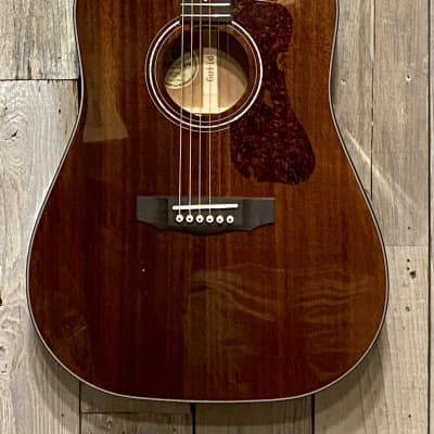 Guild Westerly Collection D-120 Natural, Amazing Dreadnaught Plays Outstanding with Gig Bag ! image 2