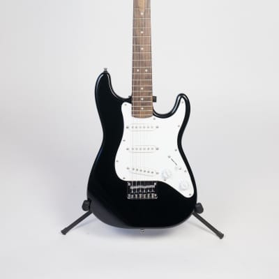 Squier Mini Stratocaster Black image 2