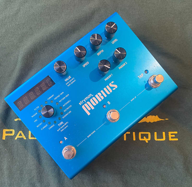 Strymon Mobius