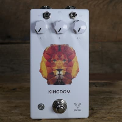 Foxpedal Kingdom Overdrive V2 - Limited Edition Vintage Gold Foxpedal Kingdom Overdrive V2 - Limited Edition Vintage Gold