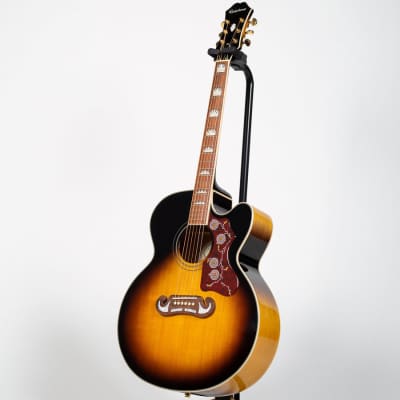 Epiphone EJ-200ce