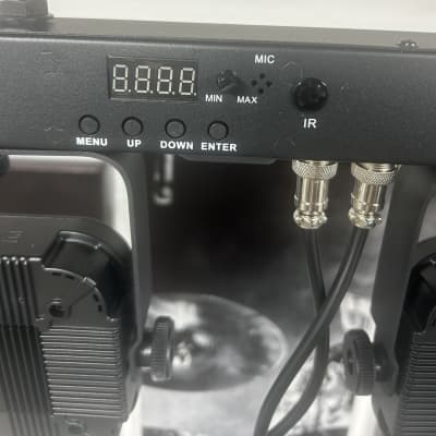 Chauvet 4BAR Tri USB DMX RGB LED Wash Light System 2010s - Black image 3