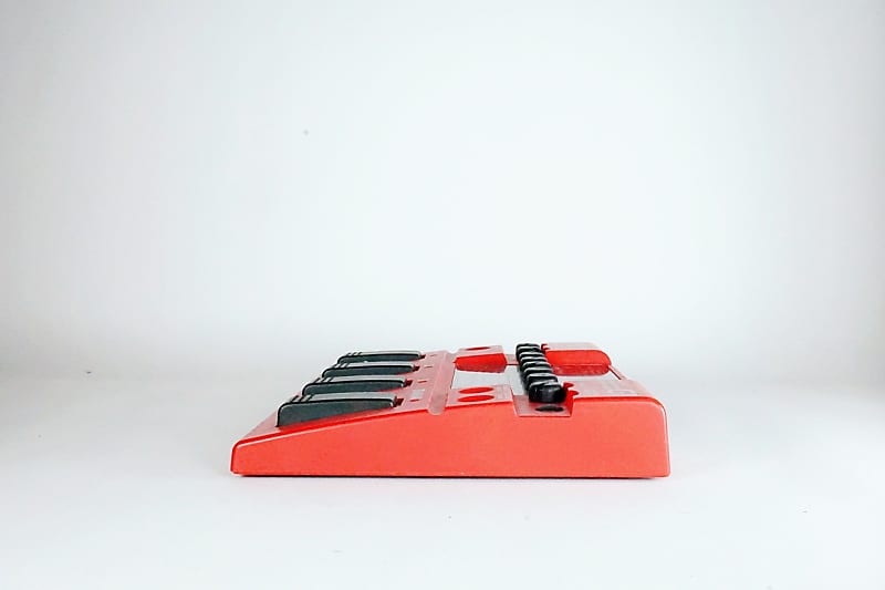Korg ToneWorks G1 Guitar Distortion Processor | Reverb