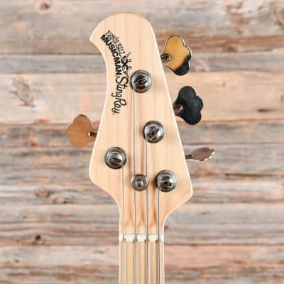 Music Man StingRay Bass LEFTY White 2016 image 6