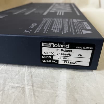 EDIROL UM-880 roland 8 IN/8 OUT USB MIDI Interface/MIDI Patcher