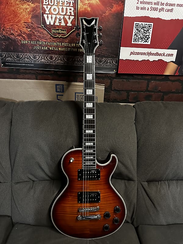 Dean Thoroughbred Deluxe- Trans Amber