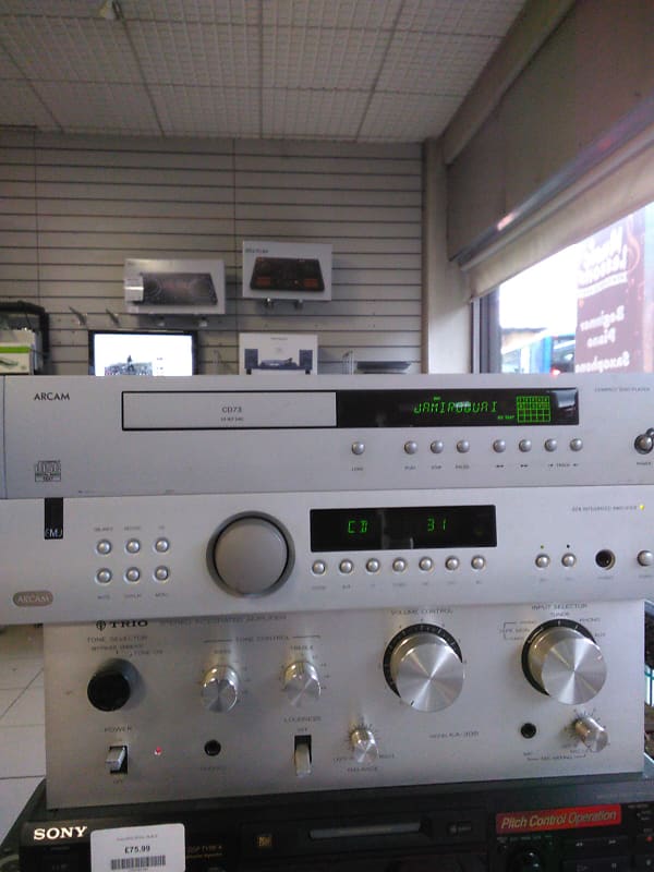Arcam FMJ A28 Intergrated Amplifier - Used, Silver image 1