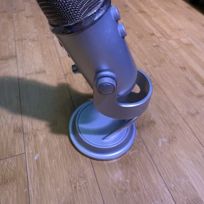 Blue THX Yeti microphone | Reverb