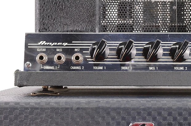 AMPEG Portaflex B-15-N Tube Bass Combo Amp Amplifier Owned