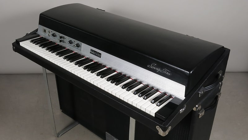 Rhodes Mk1 73 Suitcase Electric Piano + FR7710 stereo amp +