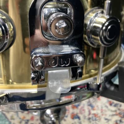 DW - 14x6.5" Collector's Series, Bell Brass Snare Drum, Immaculate 2015-2016 - Brass image 7