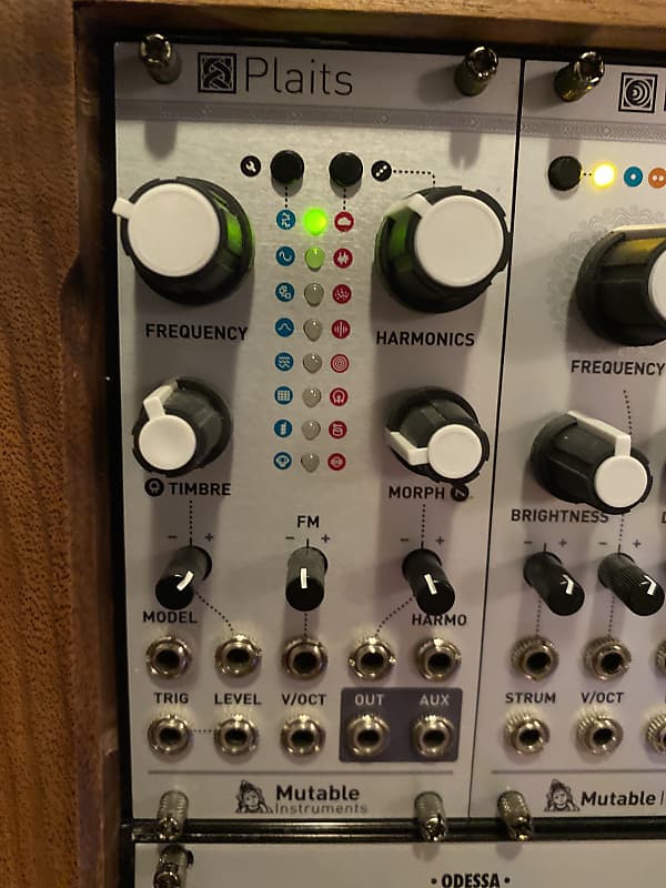 Mutable Instruments Plaits