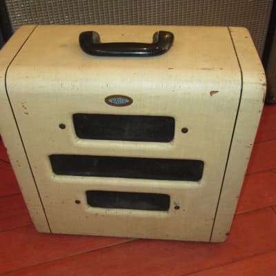 Vintage 1953 Valco Chicago 51 Combo Amp Tan image 1