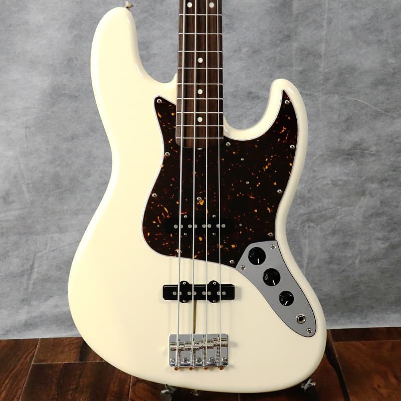 Fender Japan Exclusive Classic 60s Jazz Bass Vintage White (02/09