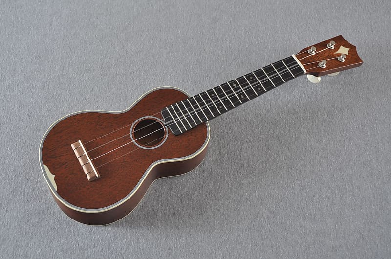 Martin Style 3 Centennial Mahogany Soprano Ukulele | Reverb