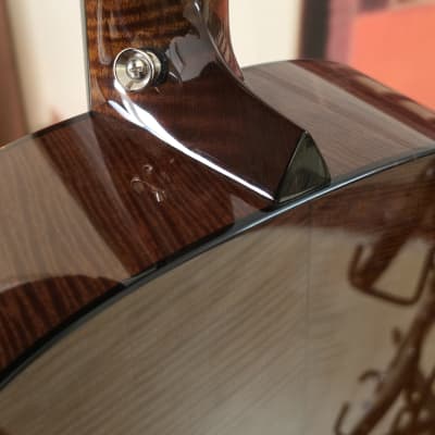 Collings 0001ASS w/case Consignment image 5