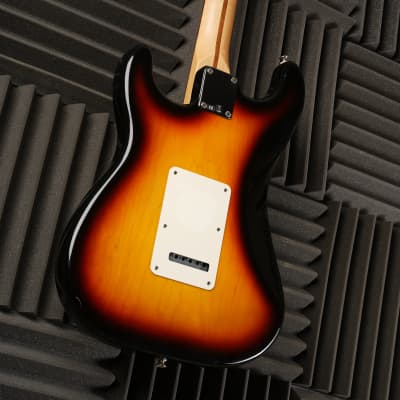 Fender Standard Stratocaster / American Standard Pickups 2007 - Brown Sunburst image 8