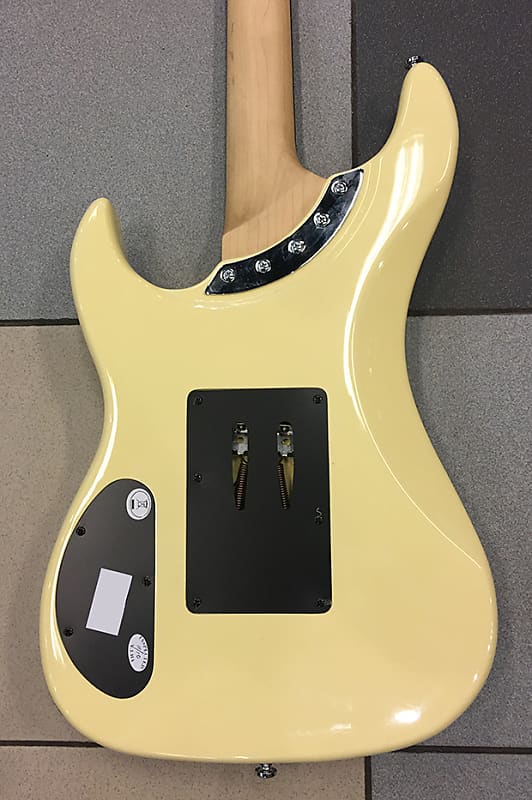 ギター Washburn N61 Nuno Bettencourt USED Washburn N61 Nuno With Bag - CONSIGNMENT: Canadian