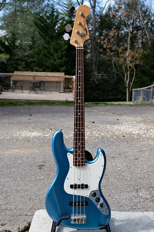 2020 Fender Jazz Bass Traditional 60s made in Japan Lake Placid