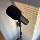 Shure SM7B Cardioid Dynamic Microphone 2001 - Present - Black