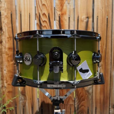 DW USA Collectors Series  - Intense Lime Green Satin Oil - 6.5 x 14" Snare Drum (2023) image 2