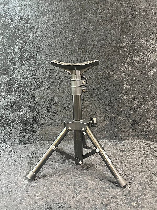 MC100 Tuba Stand (Nashville, Tennessee) Reverb