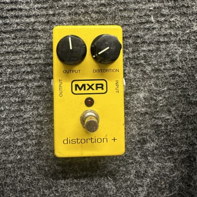 MXR M104 Distortion + | Reverb
