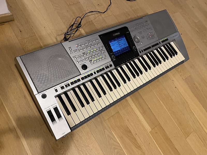 Yamaha PSR-3000 ジャンク Yamaha PSR-3000 61-Key Arranger Workstation 2000s - Gray