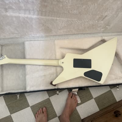 Gibson Explorer T with Floyd Rose 2010s - White image 5